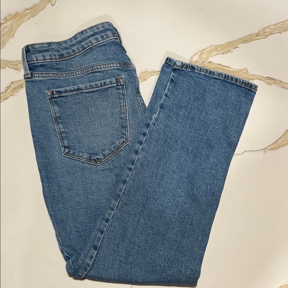 Old Navy Women's Blue Flare ankle high rise Jeans